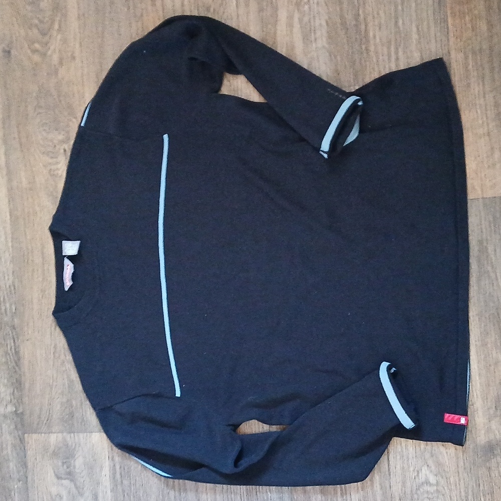 Vintage Y2k Quiksilver Blue Striped Sweater.